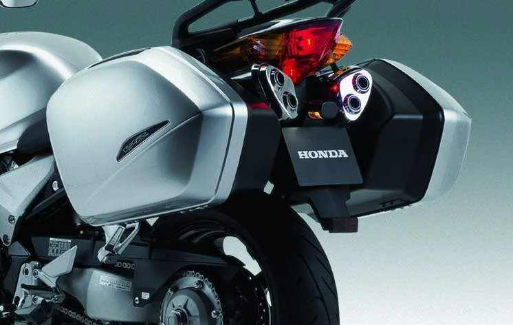 Honda Zijkoffer Set 35L Pearl Heron Blue VFR 800 F (02-05) 3 Honda Zijkoffer Set 35L Pearl Heron Blue VFR 800 F (02-05)